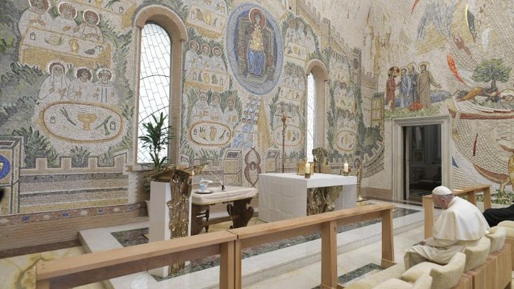 El Papa y los miembros de la Curia Romana iniciaron el retiro de Cuaresma El Papa y los miembros de la Curia Romana iniciaron el retiro de Cuaresma
