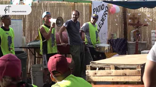 El Patio Callejero celebró su primer año junto a los jóvenes de los Hogares de Cristo El Patio Callejero celebró su primer año junto a los jóvenes de los Hogares de Cristo