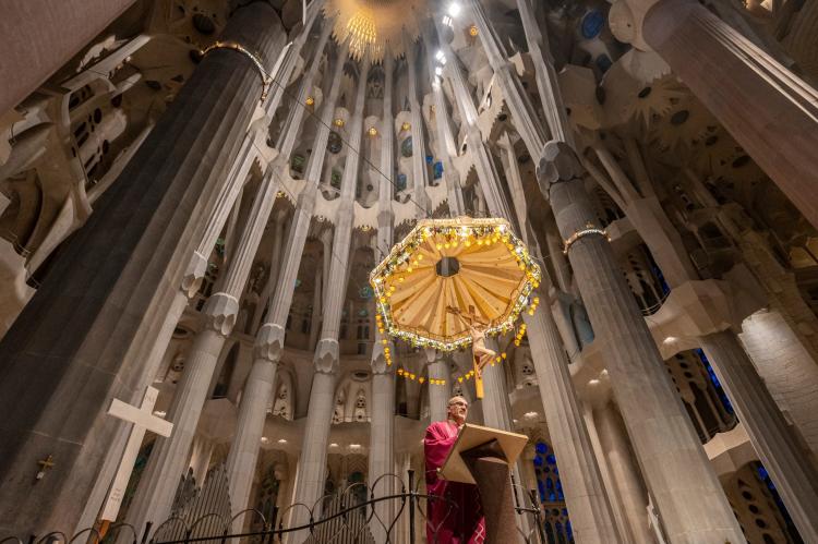 El patriarca latino de Jerusalén rezó en Barcelona por la paz en Tierra Santa El patriarca latino de Jerusalén rezó en Barcelona por la paz en Tierra Santa