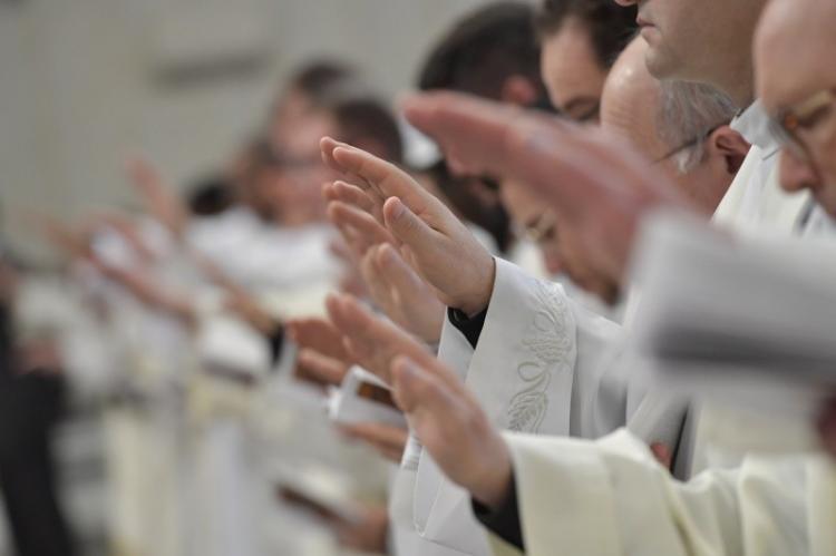El prefecto del Dicasterio para el Clero envía una carta a todos los sacerdotes El prefecto del Dicasterio para el Clero envía una carta a todos los sacerdotes