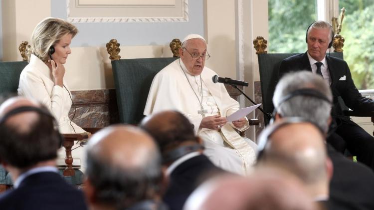 En Bélgica, el Papa advierte: 'Estamos cerca de una guerra casi mundial' En Bélgica, el Papa advierte: 'Estamos cerca de una guerra casi mundial'