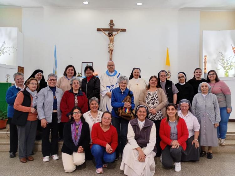Encuentro de las diferentes expresiones de vida consagrada en Concordia