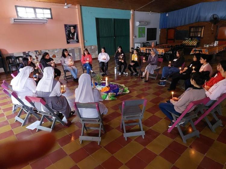 Encuentro vocacional femenino en San Roque Encuentro vocacional femenino en San Roque