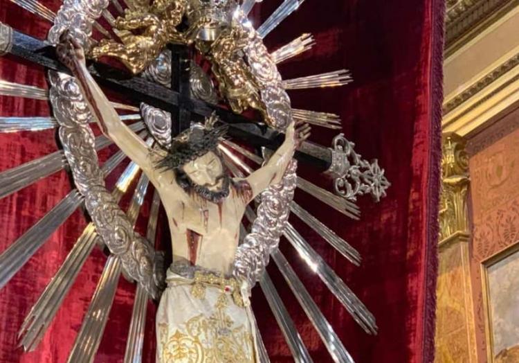 Entronizarán en Rosario una imagen del Señor del Milagro de Salta Entronizarán en Rosario una imagen del Señor del Milagro de Salta