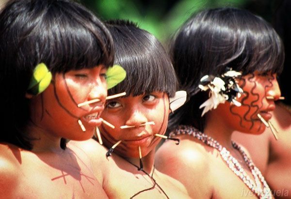 Episcopado brasileño repudia violencia sexual de mineros contra mujeres Yanomami Episcopado brasileño repudia violencia sexual de mineros contra mujeres Yanomami