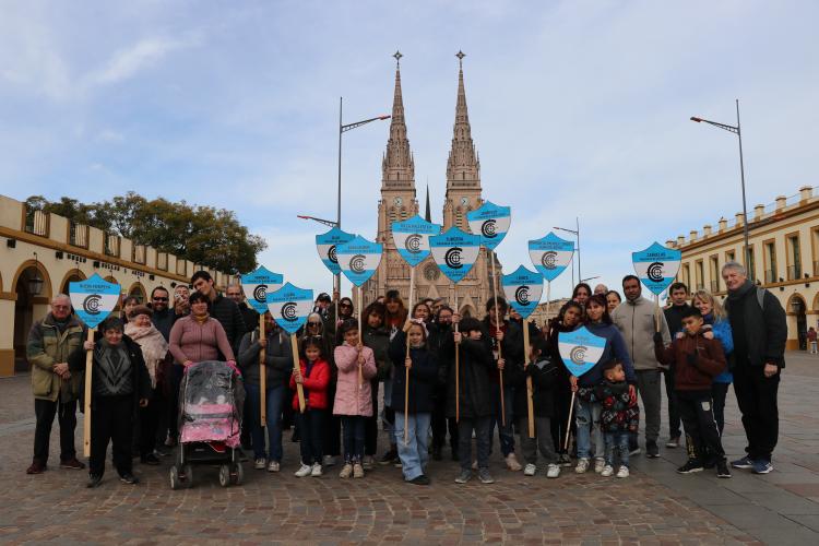 Exitosa peregrinación a Luján de la Federación de Círculos Católicos de Obreros Exitosa peregrinación a Luján de la Federación de Círculos Católicos de Obreros