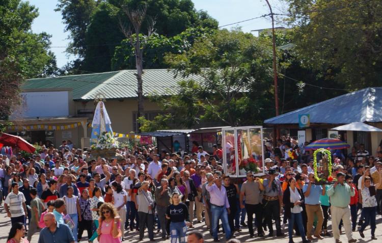 Festejos en Itatí en honor de la Virgen patrona de Corrientes Festejos en Itatí en honor de la Virgen patrona de Corrientes