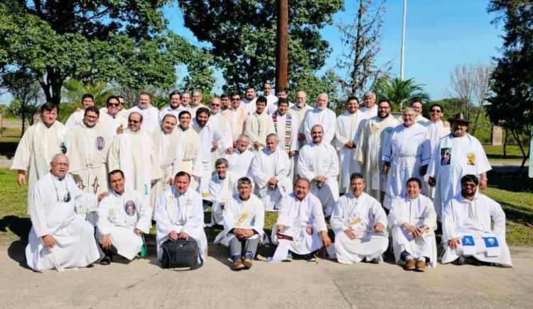 Formosa: El clero diocesano tuvo su retiro espiritual Formosa: El clero diocesano tuvo su retiro espiritual