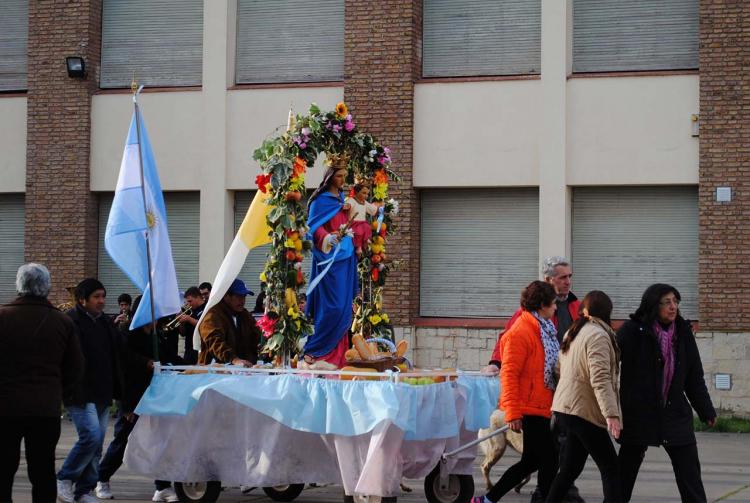 Fortín Mercedes: la familia salesiana peregrina al santuario de María Auxiliadora Fortín Mercedes: la familia salesiana peregrina al santuario de María Auxiliadora