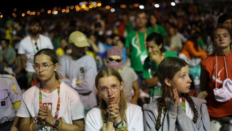 Francisco, a los jóvenes de la JMJ: 'Cuenten qué vivieron y qué sintieron' Francisco, a los jóvenes de la JMJ: 'Cuenten qué vivieron y qué sintieron'