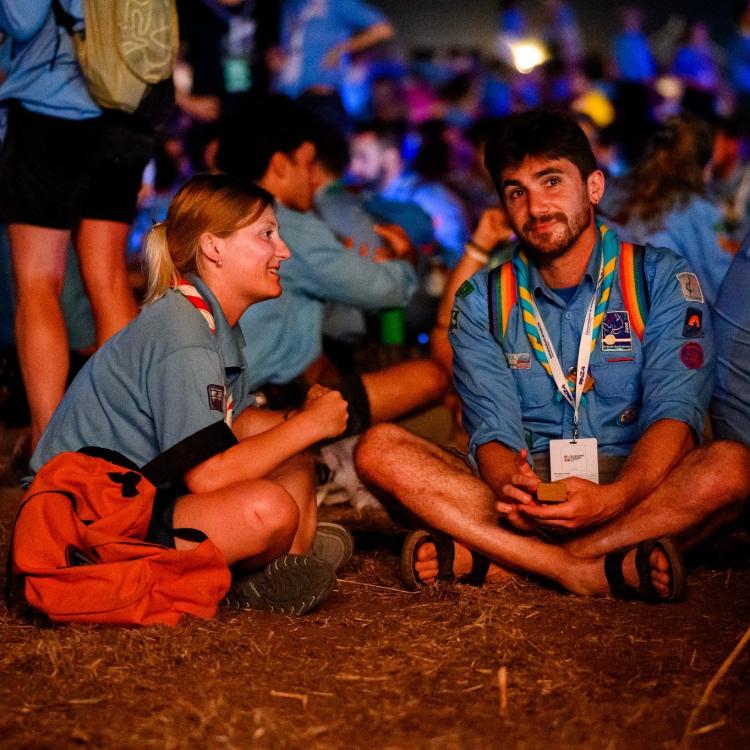 Fraternidad y servicio a los pobres, les pide el Papa a los scouts Fraternidad y servicio a los pobres, les pide el Papa a los scouts