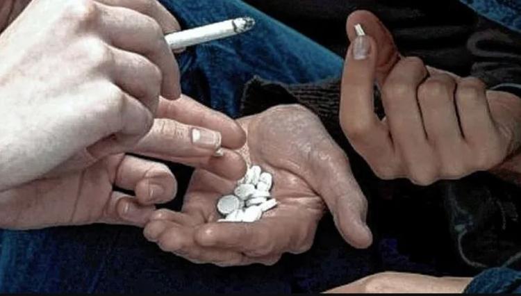 Francisco, a los toxicólogos: 'Es alarmante el consumo de drogas entre adolescentes y jóvenes' Francisco, a los toxicólogos: 'Es alarmante el consumo de drogas entre adolescentes y jóvenes'