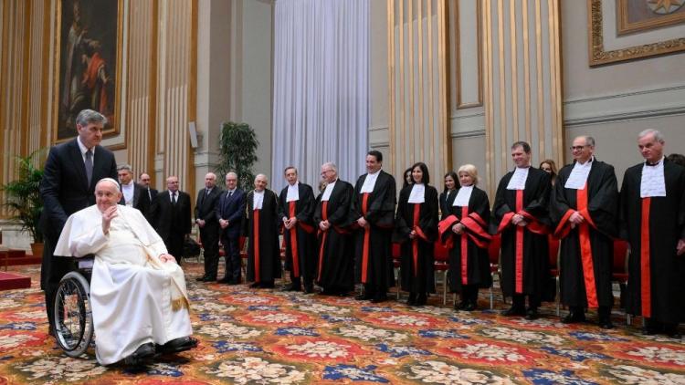 Francisco inauguró el año judicial en el Vaticano Francisco inauguró el año judicial en el Vaticano