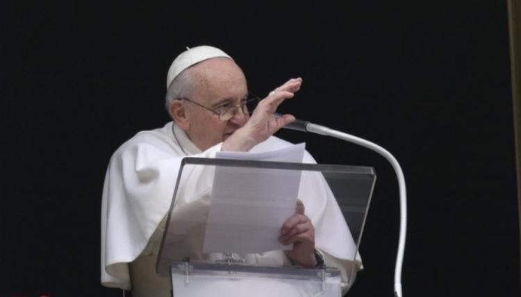 Francisco llama a ser 'sembradores generosos y confiados del Evangelio' Francisco llama a ser 'sembradores generosos y confiados del Evangelio'