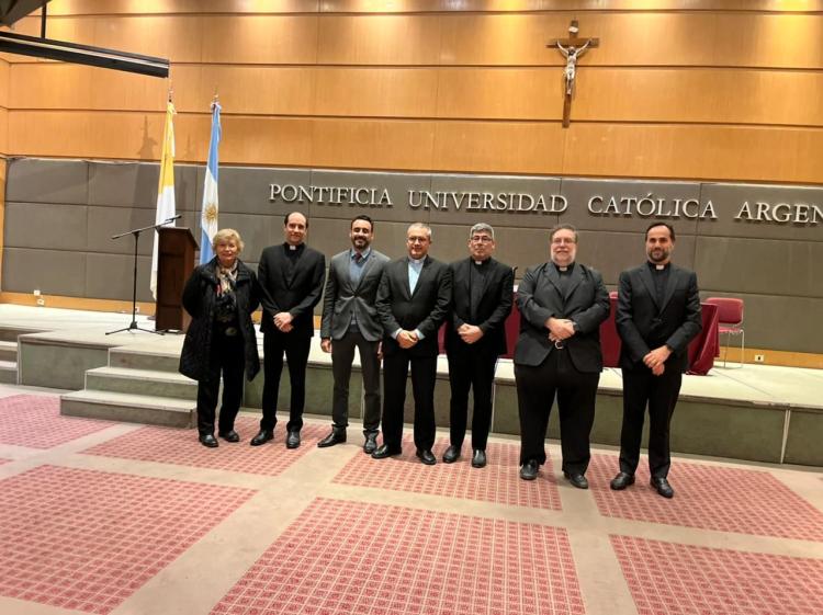 Fue elegida la nueva Comisión de la Sociedad Argentina de Derecho Canónico Fue elegida la nueva Comisión de la Sociedad Argentina de Derecho Canónico