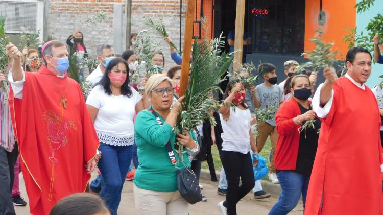 Goya inició la Semana Santa con multitudinarias celebraciones Goya inició la Semana Santa con multitudinarias celebraciones