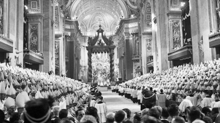 Hace sesenta años el Concilio Vaticano II iniciaba sus sesiones Hace sesenta años el Concilio Vaticano II iniciaba sus sesiones