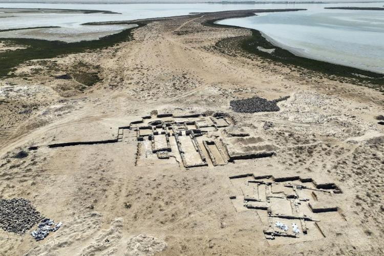 Hallaron un antiguo monasterio cristiano anterior al Islam en Emiratos Árabes Unidos Hallaron un antiguo monasterio cristiano anterior al Islam en Emiratos Árabes Unidos