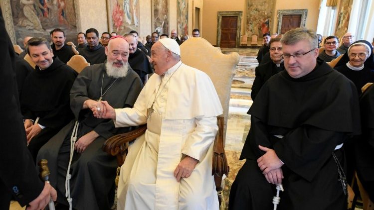 'Humildad, escucha y misericordia', aconsejó el Papa a los confesores 'Humildad, escucha y misericordia', aconsejó el Papa a los confesores
