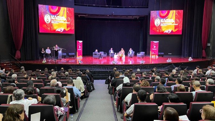 Inteligencia artificial y abusos: el Papa apela a la responsabilidad de todos Inteligencia artificial y abusos: el Papa apela a la responsabilidad de todos