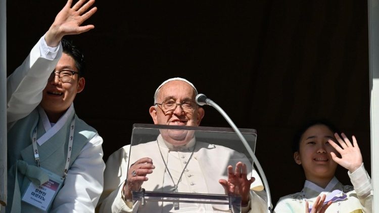 'Jesús es Rey por ser testigo y siervo de todos', recuerda el Papa 'Jesús es Rey por ser testigo y siervo de todos', recuerda el Papa