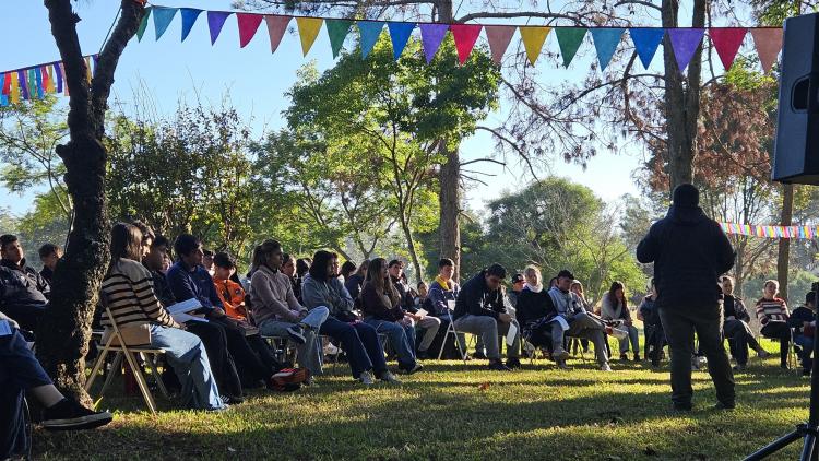 Concordia: jóvenes acrecentaron su fe y dimensión misionera en una acampada Concordia: jóvenes acrecentaron su fe y dimensión misionera en una acampada