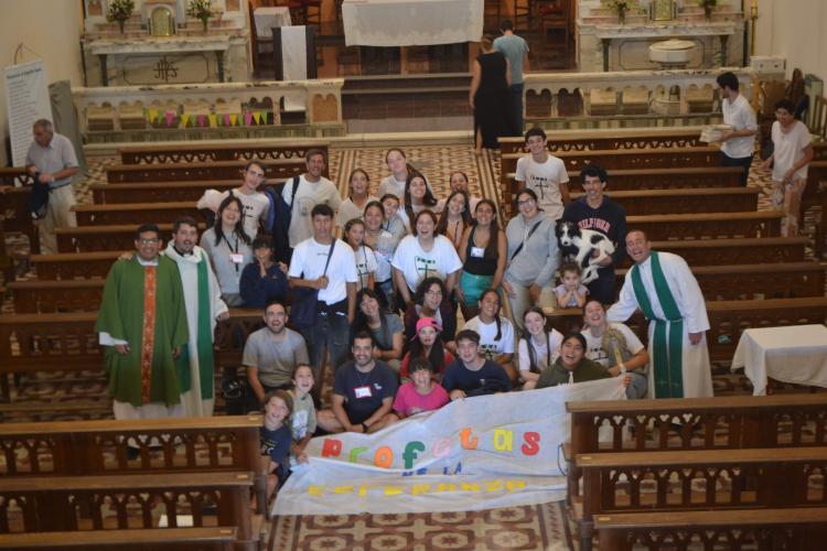 La Acción Católica de Azul llevó a cabo su V campamento diocesano La Acción Católica de Azul llevó a cabo su V campamento diocesano