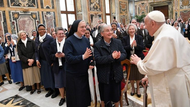 'La amargura es el elixir del diablo', advirtió Francisco a las religiosas 'La amargura es el elixir del diablo', advirtió Francisco a las religiosas