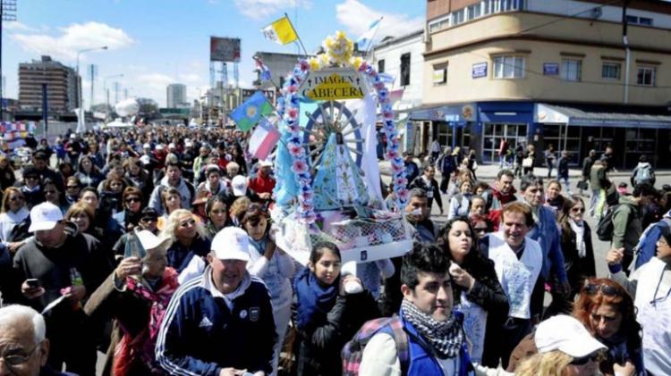 La comunidad diocesana de Zárate-Campana realizará la 46° peregrinación a pie a Luján La comunidad diocesana de Zárate-Campana realizará la 46° peregrinación a pie a Luján