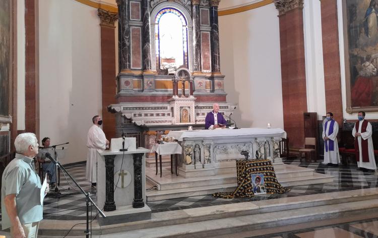 La comunidad salesiana celebró una misa en memoria de Mons. Tirso Blanco La comunidad salesiana celebró una misa en memoria de Mons. Tirso Blanco