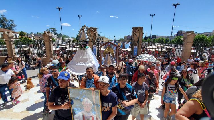 La diócesis de Merlo-Moreno peregrinó a Luján para dar gracias por sus 25 años La diócesis de Merlo-Moreno peregrinó a Luján para dar gracias por sus 25 años