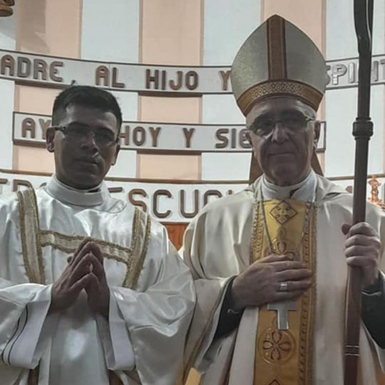 La diócesis de San Roque celebró la ordenación de un diácono transitorio La diócesis de San Roque celebró la ordenación de un diácono transitorio