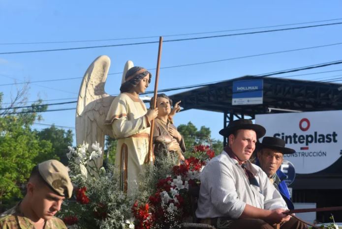 Mons. Mazzitelli en la fiesta de San Rafael: 'La esperanza brota del amor y no defrauda'