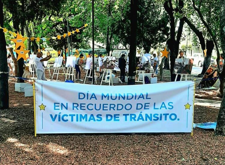 La Iglesia conmemorará este domingo a las víctimas del tránsito La Iglesia conmemorará este domingo a las víctimas del tránsito