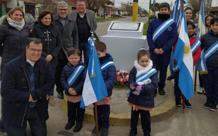 Mar del Plata homenajea a su primer obispo, monseñor Enrique Rau Mar del Plata homenajea a su primer obispo, monseñor Enrique Rau