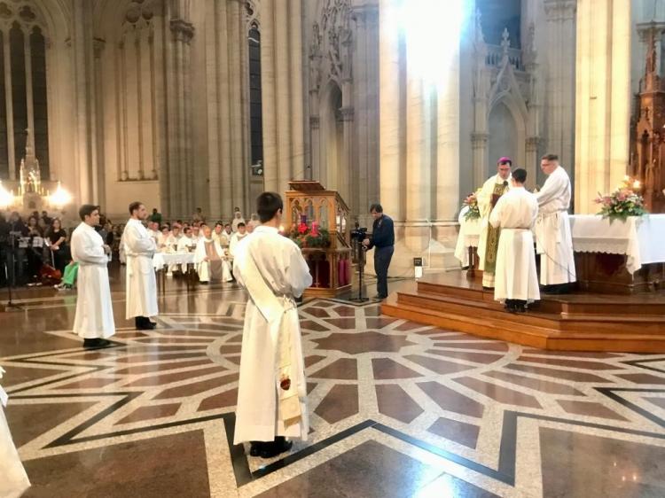 La Iglesia platense celebró la ordenación de un nuevo sacerdote y dos diáconos La Iglesia platense celebró la ordenación de un nuevo sacerdote y dos diáconos