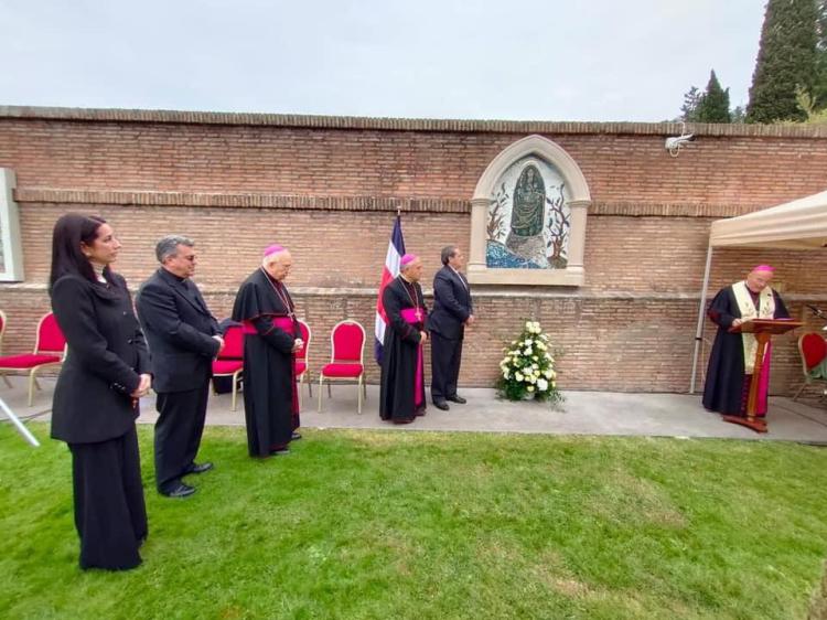 La "Negrita de los Ángeles", patrona de Costa Rica, peregrina en el Vaticano La "Negrita de los Ángeles", patrona de Costa Rica, peregrina en el Vaticano