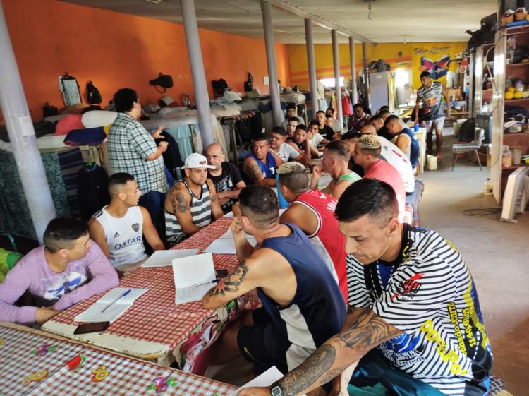 Convocan voluntarios para dictar talleres literarios en cárceles Convocan voluntarios para dictar talleres literarios en cárceles