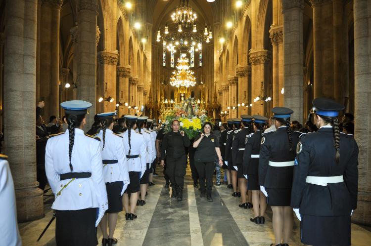 La Policía Federal llevó sus intenciones al santuario de la Virgen de Luján
