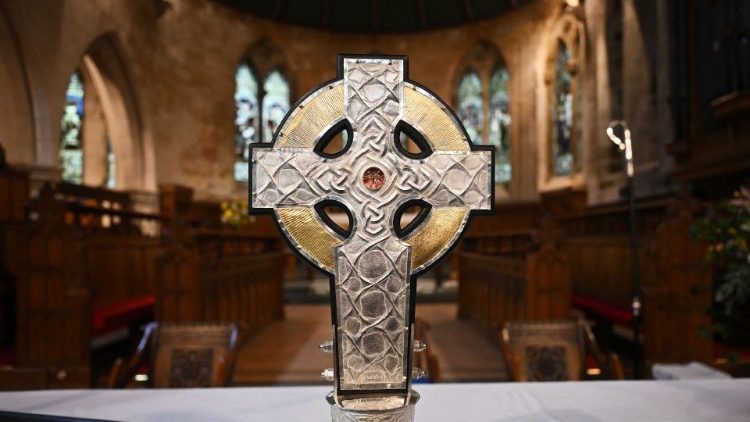 La Santa Sede donó reliquias de la Vera Cruz para la coronación de Carlos III de Inglaterra La Santa Sede donó reliquias de la Vera Cruz para la coronación de Carlos III de Inglaterra