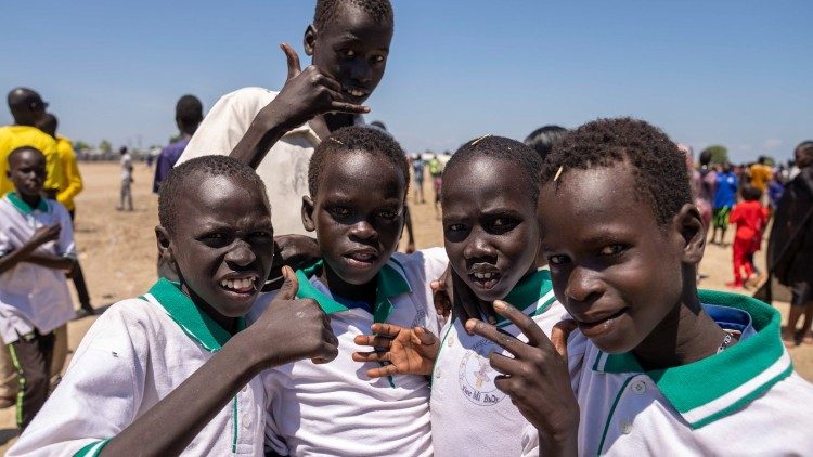 La Santa Sede subraya su apoyo a la paz y al desarrollo en África La Santa Sede subraya su apoyo a la paz y al desarrollo en África