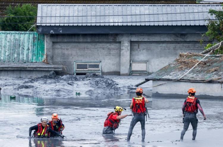 León XIV, cercano a las víctimas del tifón en Asia y anuncio sobre Newman