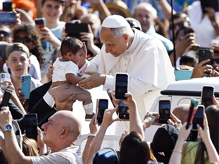 León XIV invitó a 'hacer espacio para Dios' en nuestra vida