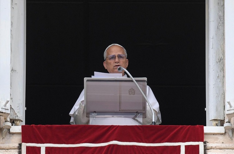 León XIV pide a la Iglesia ser una 'escuela de humildad' abierta a todos