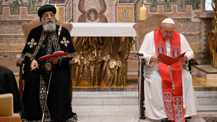 Los coptos asesinados en Libia en 2015 serán incluidos en el martirologio romano Los coptos asesinados en Libia en 2015 serán incluidos en el martirologio romano