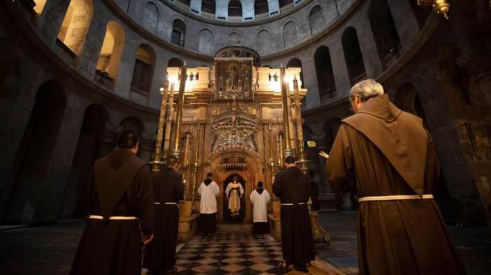 Los franciscanos de Tierra Santa rezan misas perpetuas Los franciscanos de Tierra Santa rezan misas perpetuas
