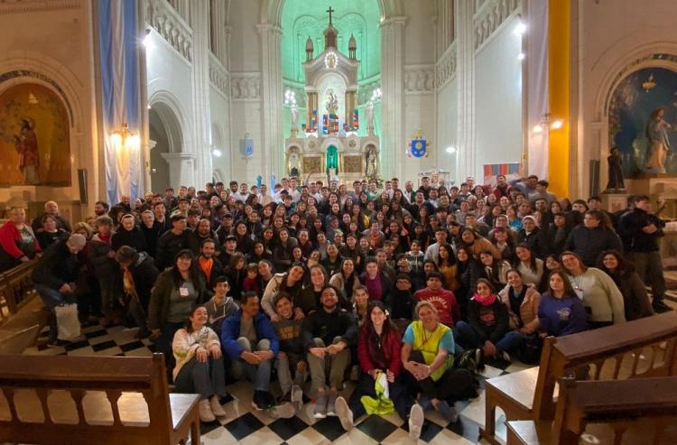 Los jóvenes de San Nicolás siguen adelante con el camino sinodal Los jóvenes de San Nicolás siguen adelante con el camino sinodal