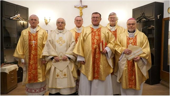 Los obispos católicos rusos rezan por la paz Los obispos católicos rusos rezan por la paz