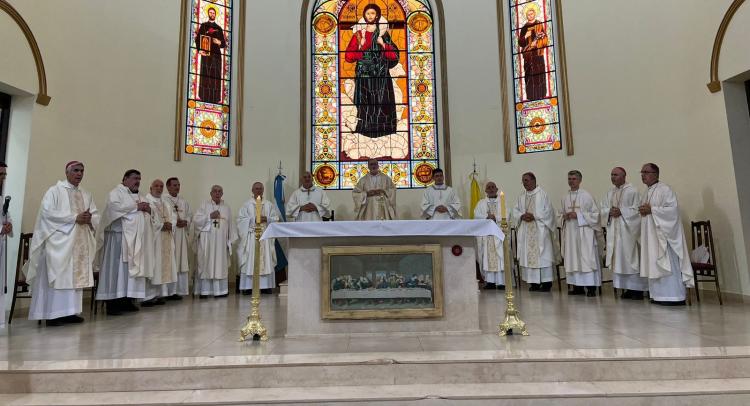 Los obispos del NEA rezan por una pronta visita de Francisco Los obispos del NEA rezan por una pronta visita de Francisco