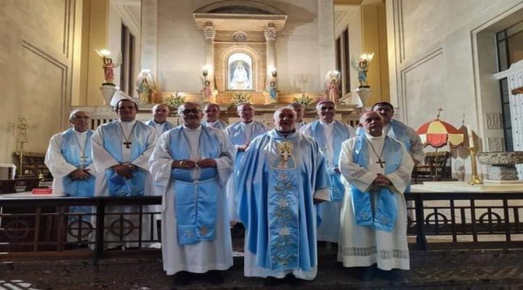 Los obispos del NEA peregrinaron a la basílica de la Virgen de Itatí Los obispos del NEA peregrinaron a la basílica de la Virgen de Itatí